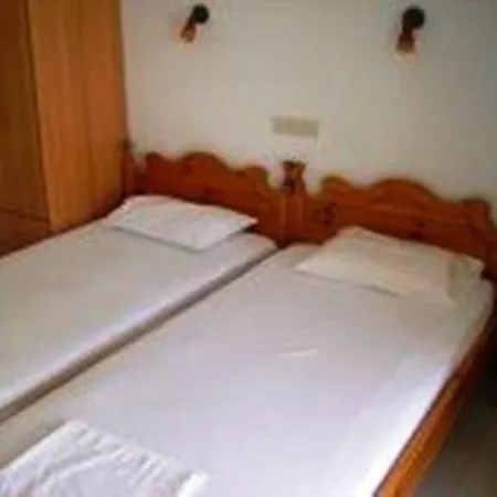 Otel Diana Loutra Edipsou (Evia)